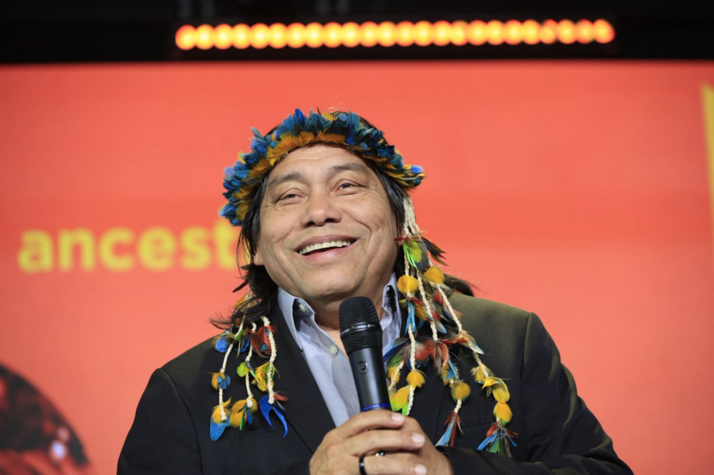 Daniel Munduruku: 30 anos de literatura indígena que resiste
